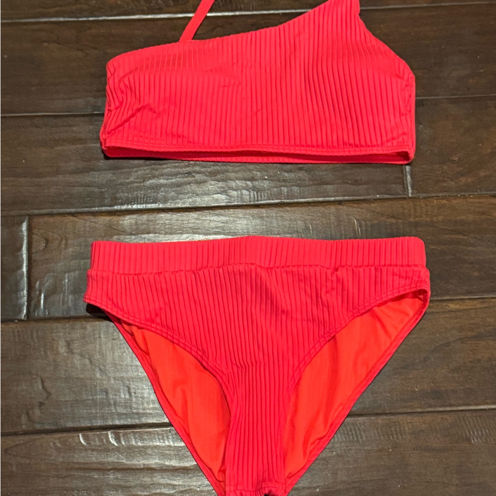Gianni Bini One-Shoulder Red Bikini Set